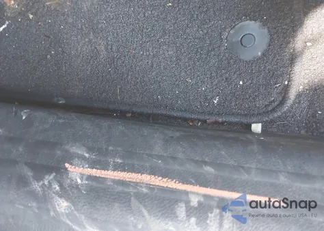 2018 Jeep Compass Latitude 4X4 z USA, uszkodzony, nr VIN 3C4NJDBB2JT283644